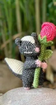 Sarah Dee Crochet - Sarah Prather - Blossom the skunk