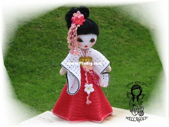 geisha doll by Nellagold.jpg