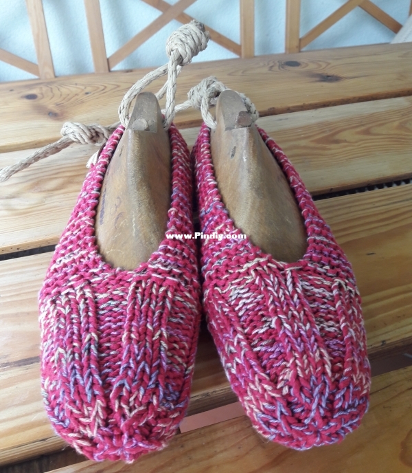 2020 05 14 Grandma&#039;s Knitted Slippers (3).jpg