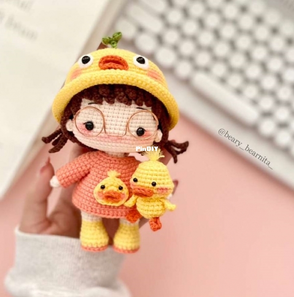 Beary Bearnita - Phạm Hiền Hạnh - Duckling doll.jpg