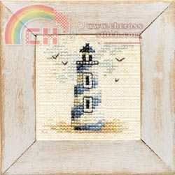 34497 Sealife small red lighthouse.jpg