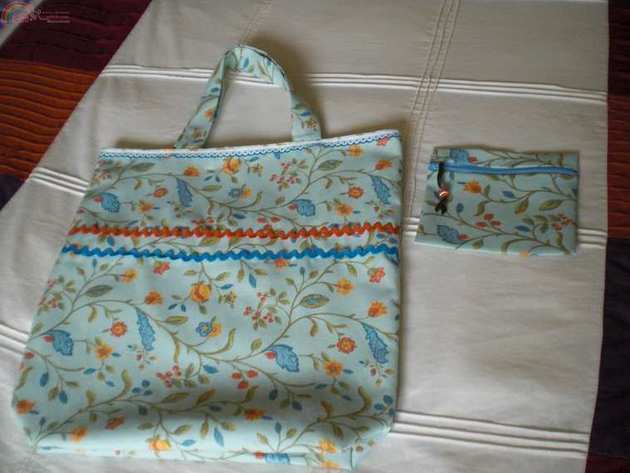 bolsa y bolsita celeste.JPG