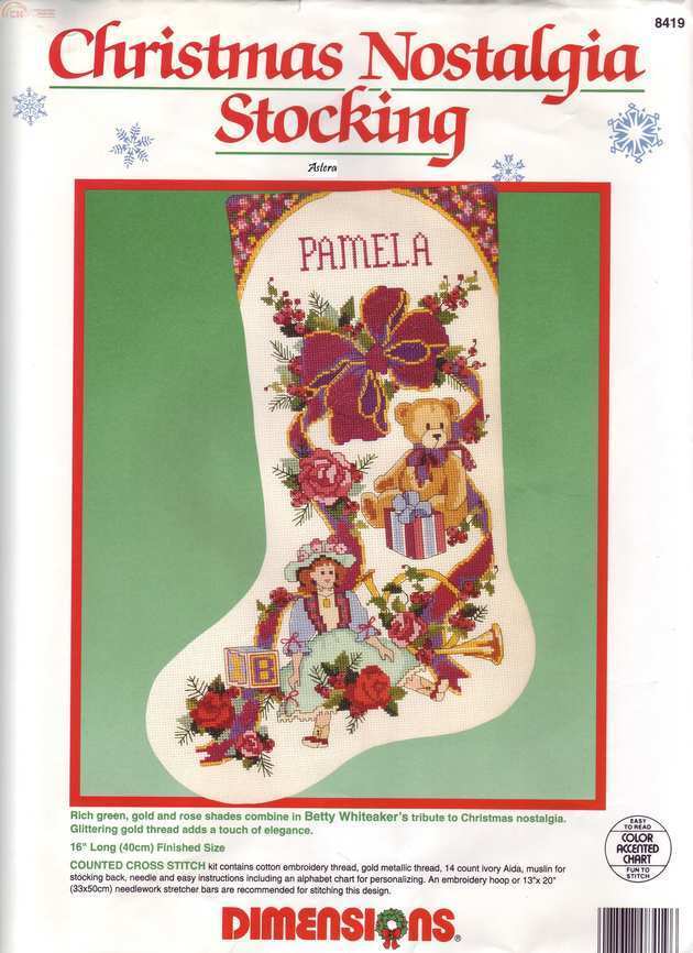 DIM 8419 - Christmas Nostalgia Stocking.jpg