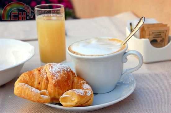 cornetto-e-cappuccino.jpg
