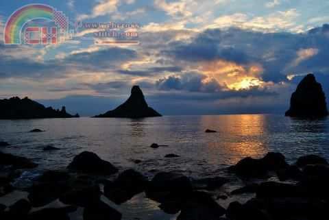 tramonto catanese.jpg