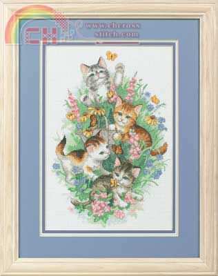 35066 playful kitties.jpg