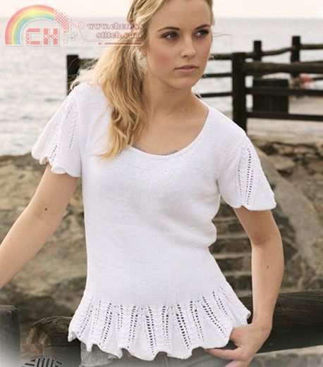 Top with flounce and short sleeves in lace.jpg