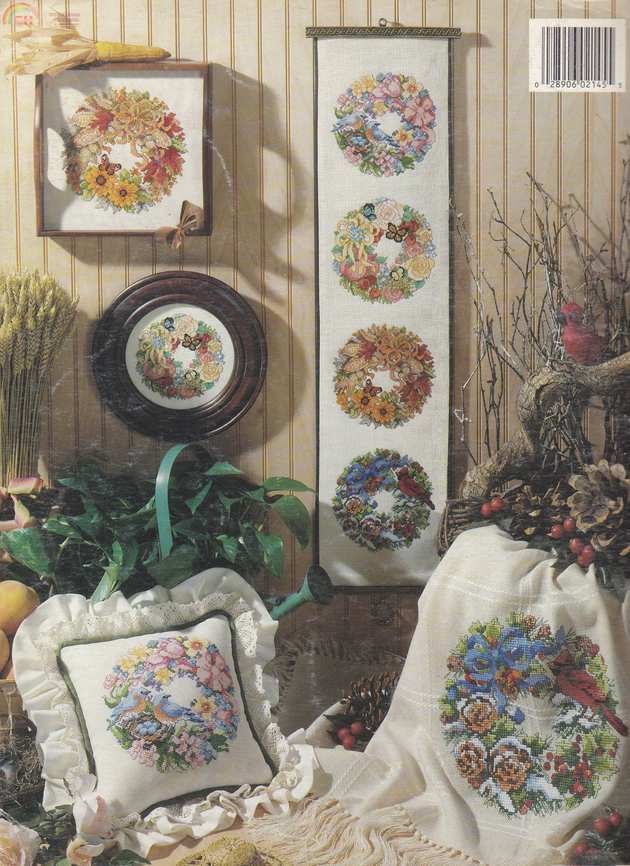 Wreaths for All Seasons_0005.jpg