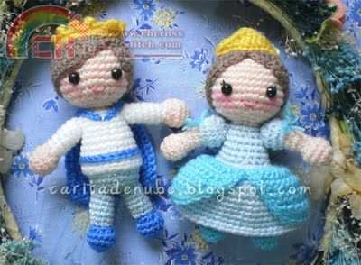 broche amigurumi brooch muñeca doll principe princesa prince princess.jpg