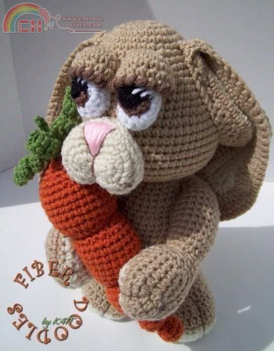 benton_the_amigurumi_bunny.jpg