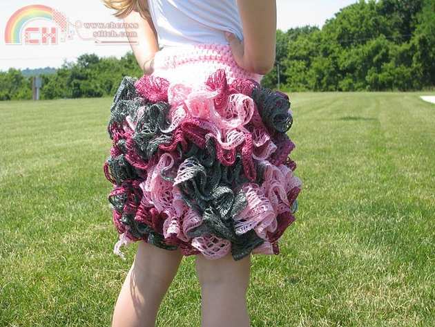c_ruffle_skirt_03_medium2.JPG