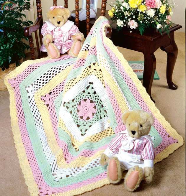 Flowers-and-Lace-Baby-Afghan.jpg