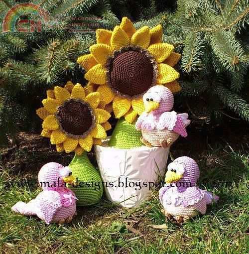 sunflower and the little bird.jpg