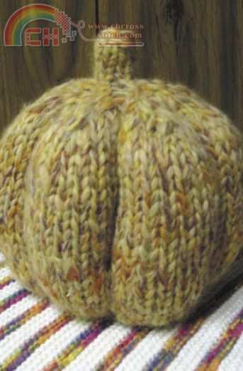 knit_pumpkin.jpg
