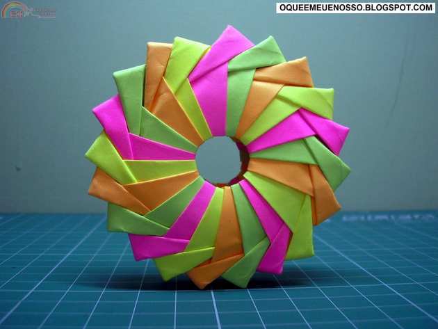 Woven Wreath_01.JPG