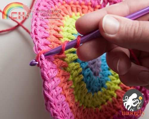 Standing-Double-Crochet-Technique-Photo-Tutorial-Step-3.jpg