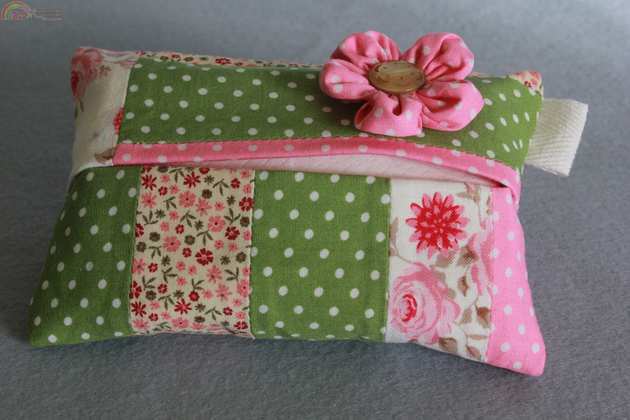 tissue holder