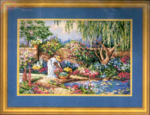 Dim03780 OK An Enchanted Garden.jpg