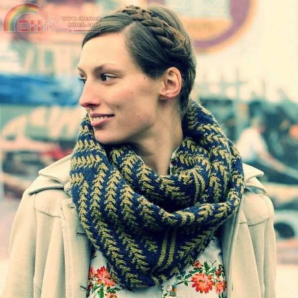 HiKoo Kenzie Pine Bough Cowl Knitting Pattern.jpg
