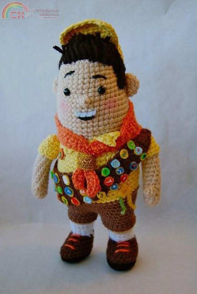 russel niño en PELICULA UP español JPG.jpg