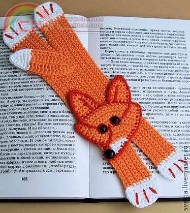 crochet fox bookmark