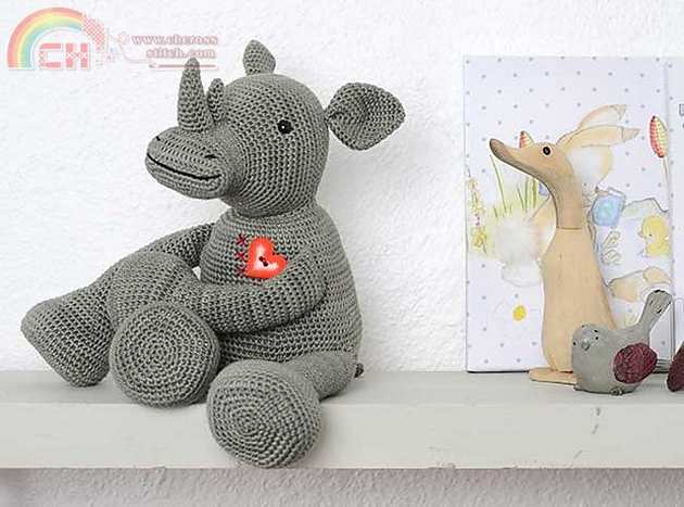 Amigurumi Rhino by Your Family FREE.jpg