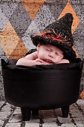 wickedly witch hat.jpg