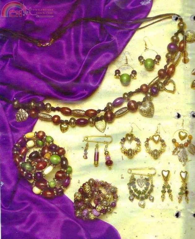 Earth Stones Beading  12.JPG
