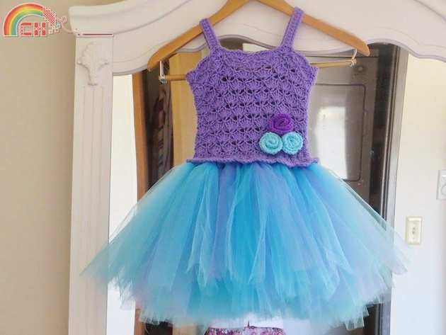 Crochet+Baby+Dress+Pattern+1.jpg