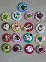 Katthrin Berdeleben - kathiicke - buttons - english - free.jpg