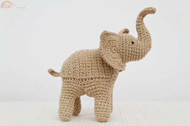 Elephant Trunk Up  2