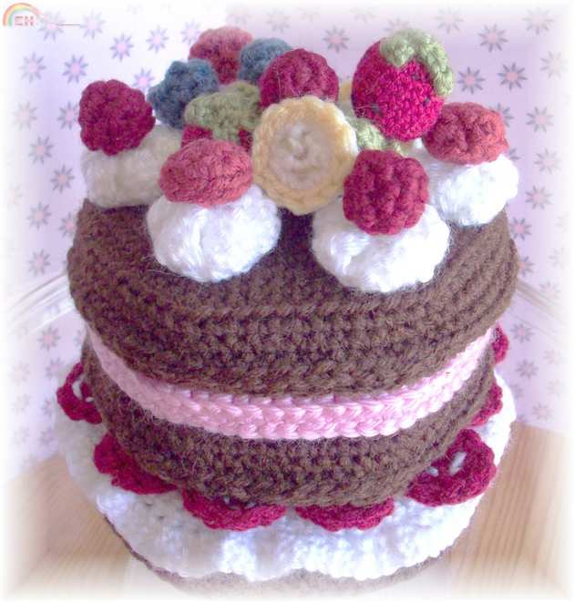 KTBdesigns - Sally Byrne - Make a Cake