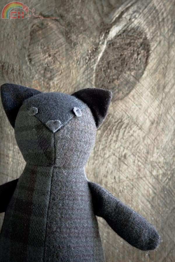 wool-patchwork-cat-600-3-8.jpg