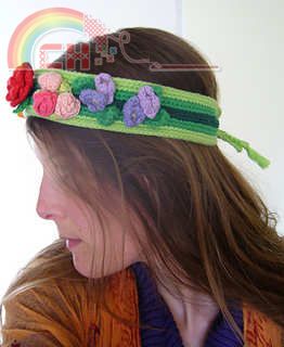 Kirstin Balm - Flower hair ribbon -  Dutch - free.JPG