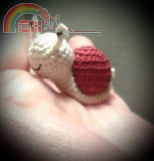 Conni Hartig - snail - German - free.jpg