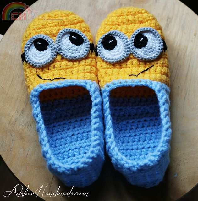 papuci-crosetati-minion_medium2.JPG