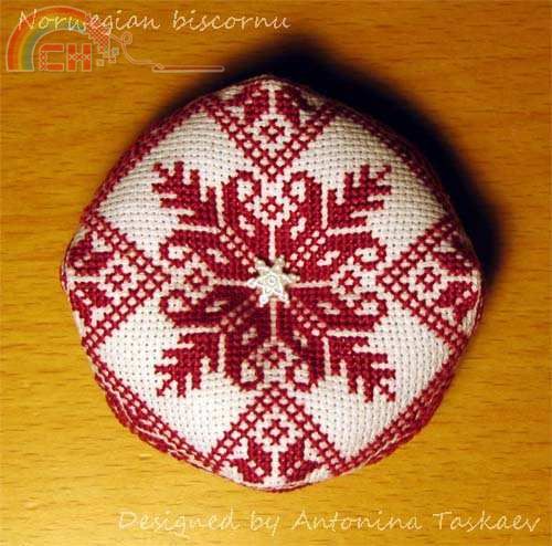 Antonina Taskaev - Norwegian Biscornu 2.jpg