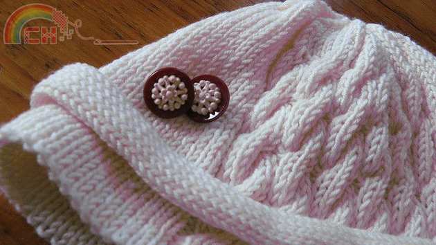 cabled beanie2.jpg