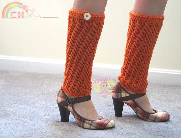 AllieCats Hats and Crafts- RaeLynn Orff- Heaven's Ladder Leg Warmers Boot Cuffs.JPG