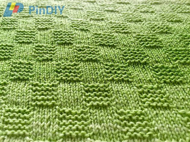 Minty Bricks Shawl3 - copia.jpg