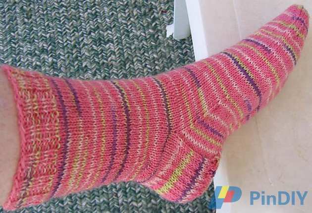 COOS_pink_sockease_on_foot_medium2.jpg