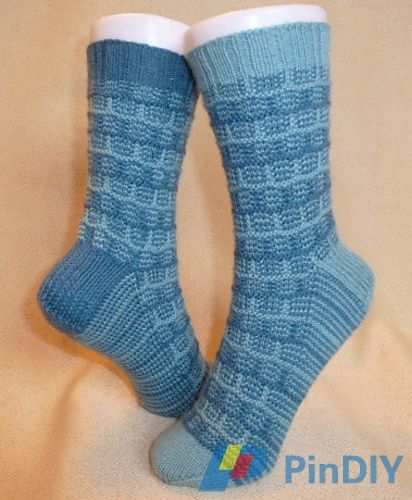 Checks_and_Balances_Pattern_medium.jpg