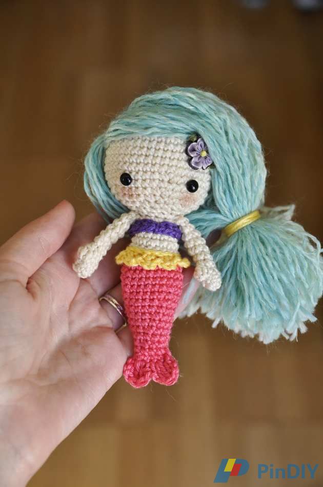 mermaid_free1-820x1235.jpg