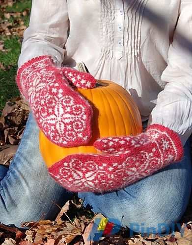 mittens1_medium.jpg
