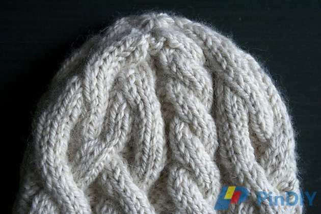 traveling-cable-hat-banner-600-15-661x441_medium2.jpg