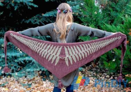 Fern Shawl - Tiny Owl Knits.jpg