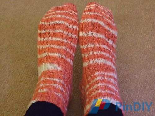 Raspberry_Ripple_socks_2_medium.jpg
