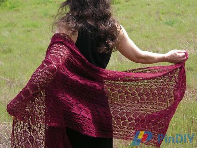 Rhodion_-_05_-_worn_in_meadow_C_medium2.JPG