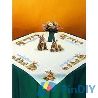 nappe-lapins-luc-creations.jpg
