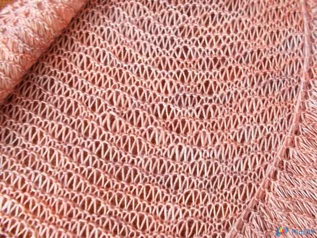 Aase's shawl, knitting, madelinetosh, merino (2).JPG